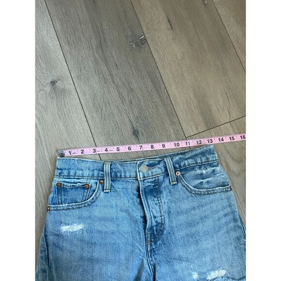 Levi's Premium Denim 100% Cotton Wedgie Shorts Snooze You Loose Distressed 26 - Picture 8 of 9